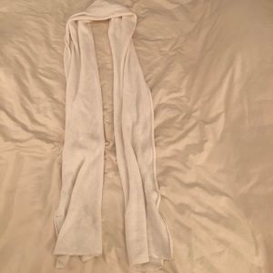 White long scarf